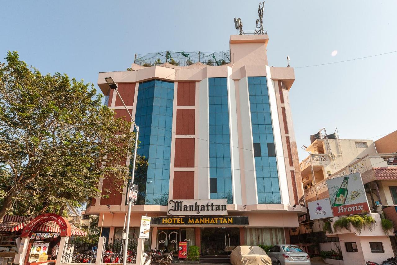 Hotel Manhattan Chennai Esterno foto